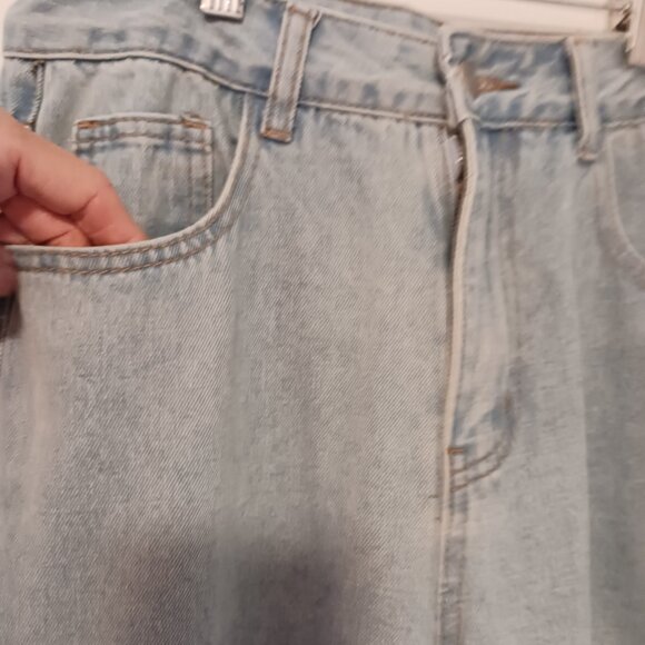 Dazy Wide Leg High Rise Jeans W/ Stitched Ribbons On Sides LRG (14 1/4 " Waist) - Picture 6 of 15